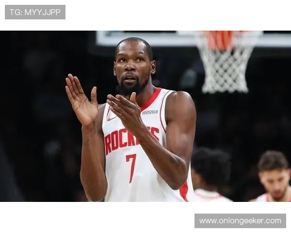 杜兰特谈团队合作的重要性传球能减轻队友压力提升整体表现