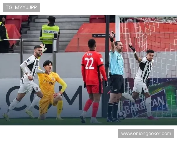 英媒报道海港主帅穆斯卡特告吹流浪者重新与丹尼罗尔谈判